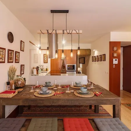 Garden Of Eden - 2 Bdrs, Elevator, Ac And Terrace Apartment