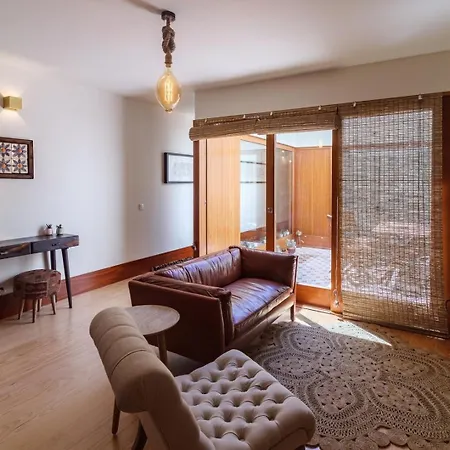 Garden Of Eden - 2 Bdrs, Elevator, Ac And Terrace