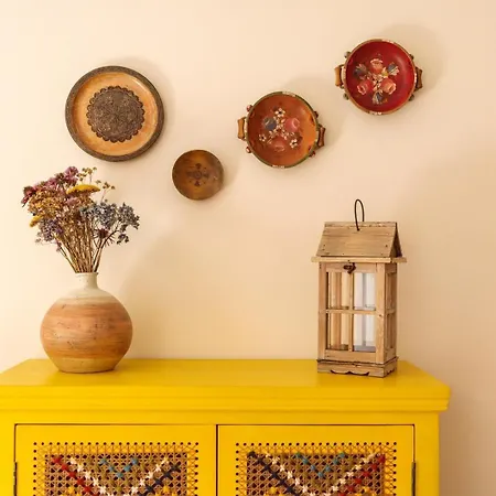 Garden Of Eden - 2 Bdrs, Elevator, Ac And Terrace *