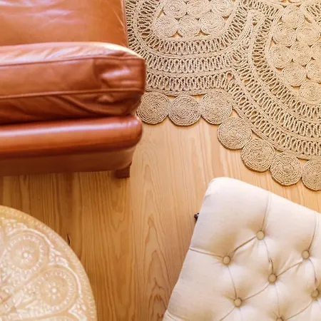 Garden Of Eden - 2 Bdrs, Elevator, Ac And Terrace Apartment *