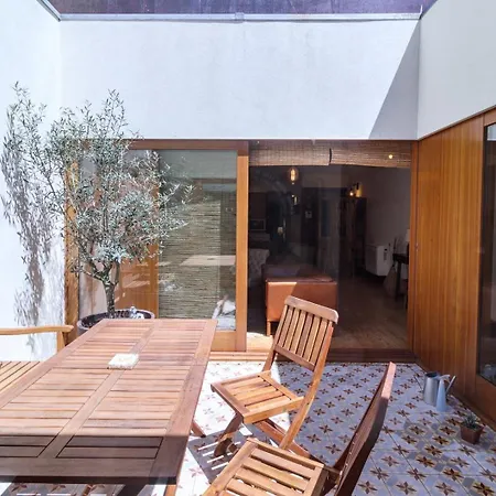 Garden Of Eden - 2 Bdrs, Elevator, Ac And Terrace * Oporto