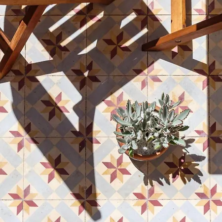 Garden Of Eden - 2 Bdrs, Elevator, Ac And Terrace Apartment *