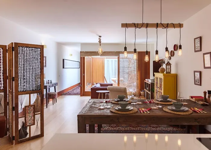 Garden Of Eden - 2 Bdrs, Elevator, Ac And Terrace * Porto