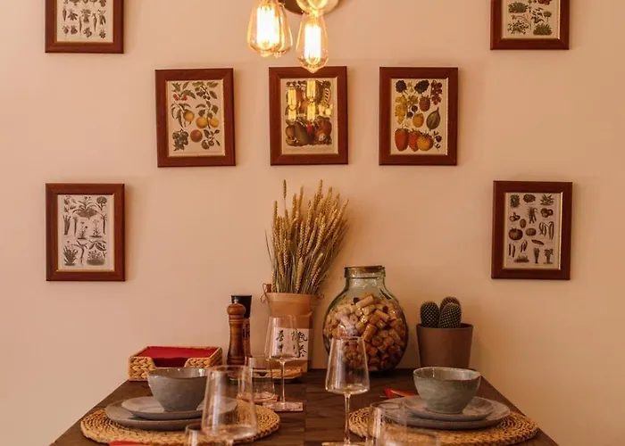 Garden Of Eden - 2 Bdrs, Elevator, Ac And Terrace Apartment