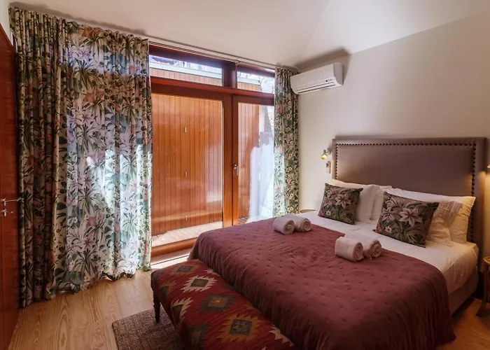 Garden Of Eden - 2 Bdrs, Elevator, Ac And Terrace * Porto