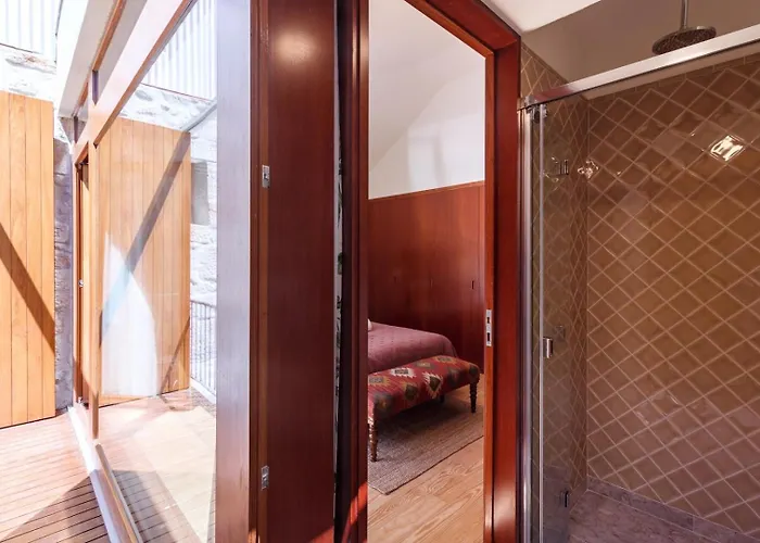 Garden Of Eden - 2 Bdrs, Elevator, Ac And Terrace Apartment