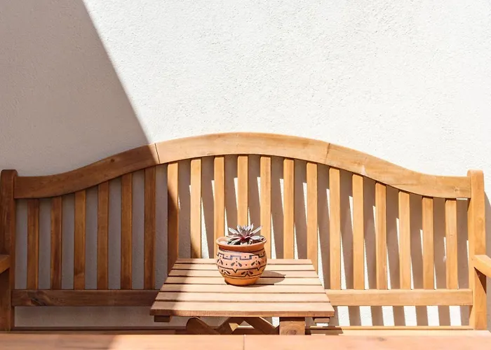 Garden Of Eden - 2 Bdrs, Elevator, Ac And Terrace Apartment