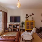 Διαμέρισμα Garden Of Eden - 2 Bdrs, Elevator, Ac And Terrace *
