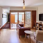 Διαμέρισμα Garden Of Eden - 2 Bdrs, Elevator, Ac And Terrace