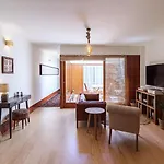 Garden Of Eden - 2 Bdrs, Elevator, Ac And Terrace * Πόρτο