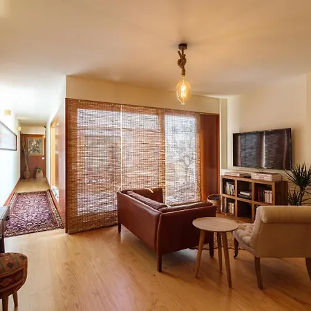 Garden Of Eden - 2 Bdrs, Elevator, Ac And Terrace Apartment *