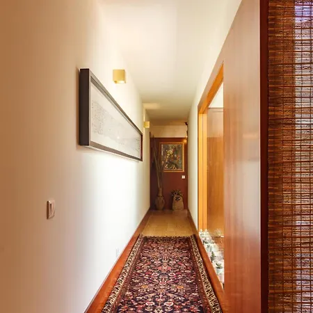 Garden Of Eden - 2 Bdrs, Elevator, Ac And Terrace Apartment Porto