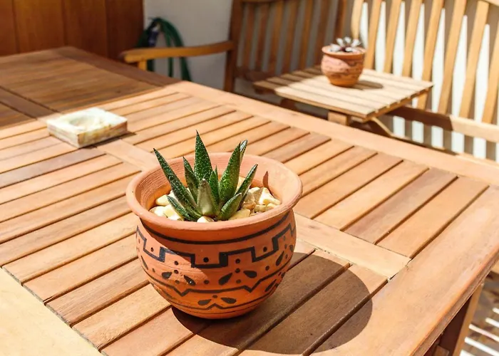 דירה Garden Of Eden - 2 Bdrs, Elevator, Ac And Terrace