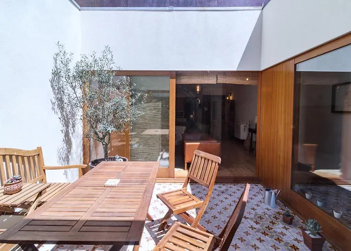 Garden Of Eden - 2 Bdrs, Elevator, Ac And Terrace * פורטו