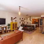 Garden Of Eden - 2 Bdrs, Elevator, Ac And Terrace Porto